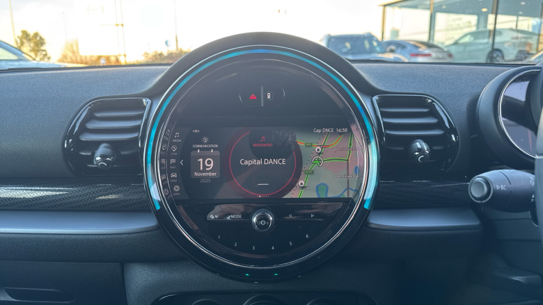 MINI Clubman 1.5 Cooper Exclusive Premium 6dr Auto Petrol Estate